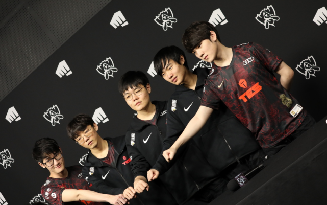 他们的成长 他们的成长